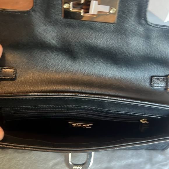 DKNY over the shoulder purse - Picture 12 of 13